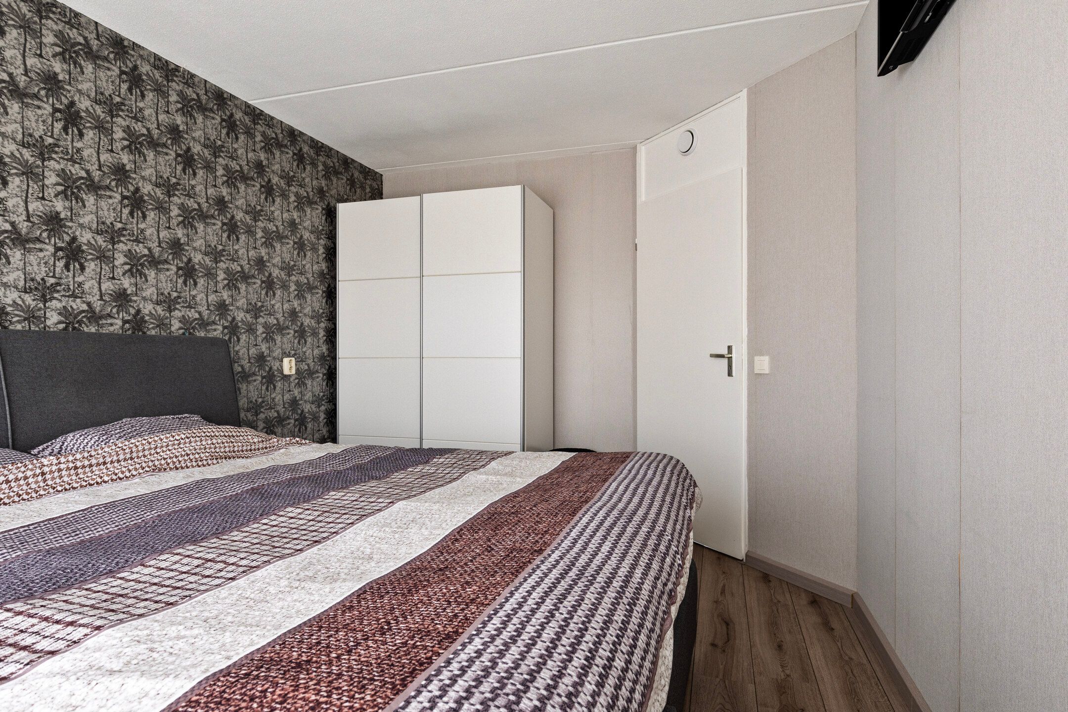 Photo 12 of Zuring 16