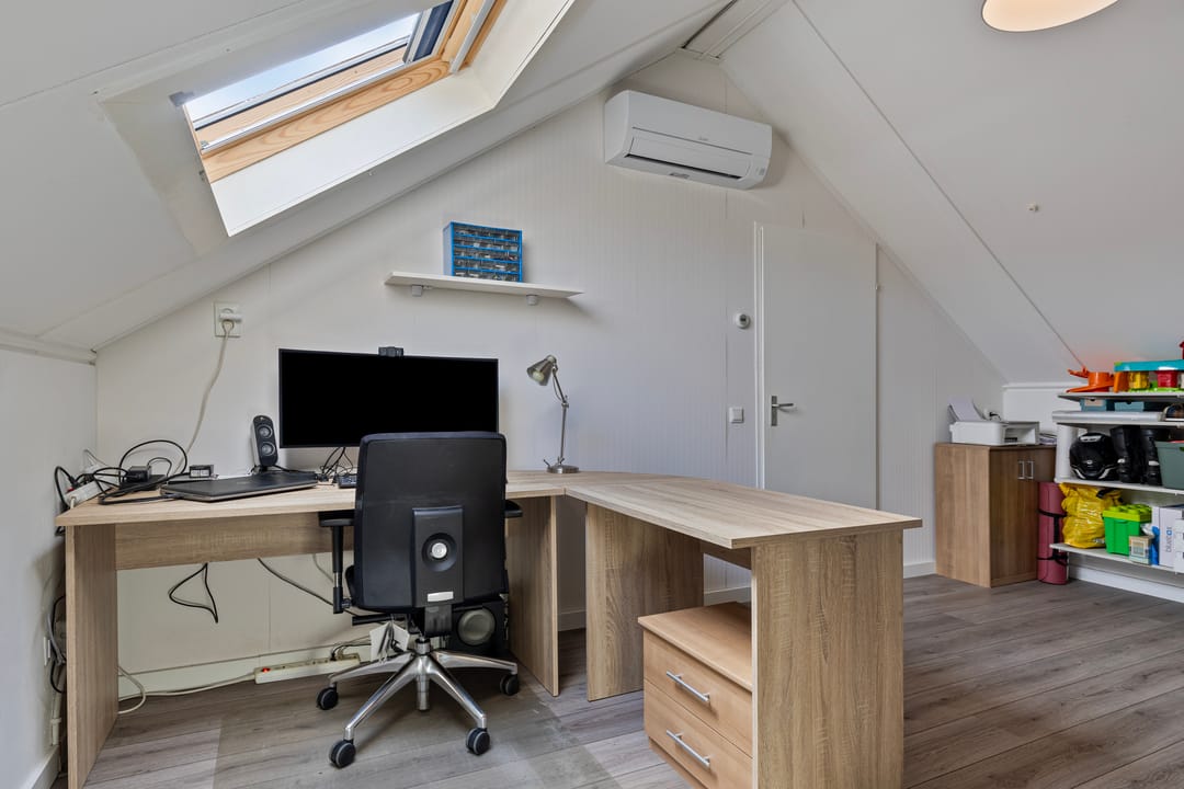 Photo 22 of Zuring 16