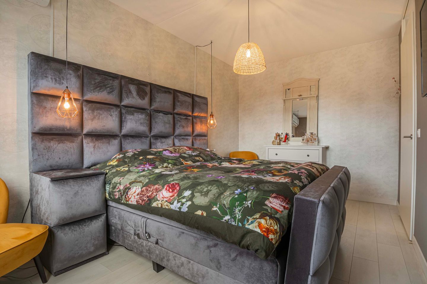 Foto 19 van Enkalaan 76