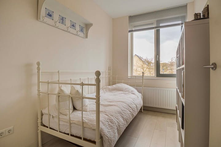 Foto 23 van Enkalaan 76