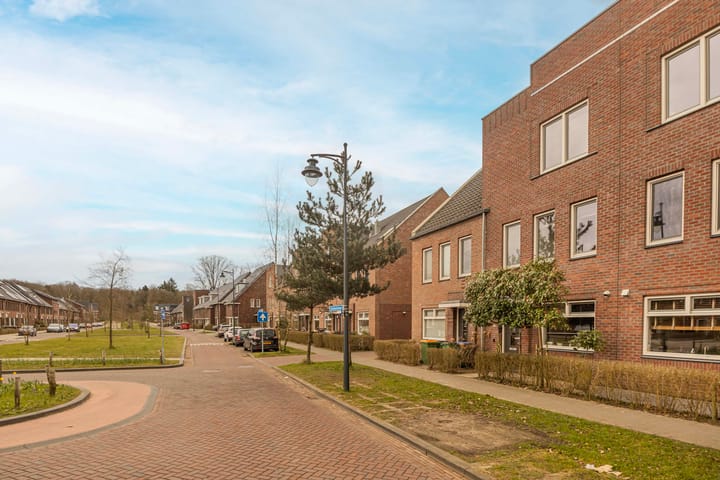 Foto 39 van Enkalaan 76