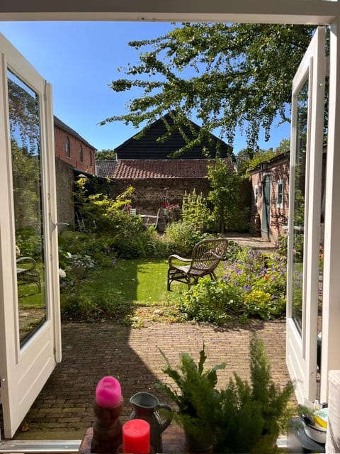 Foto 27 van Rodeheldenstraat 26