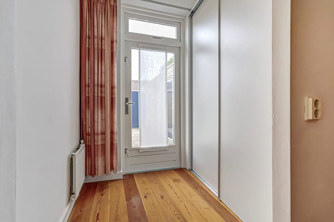 Foto 28 van Alberdingk Thijmlaan 3