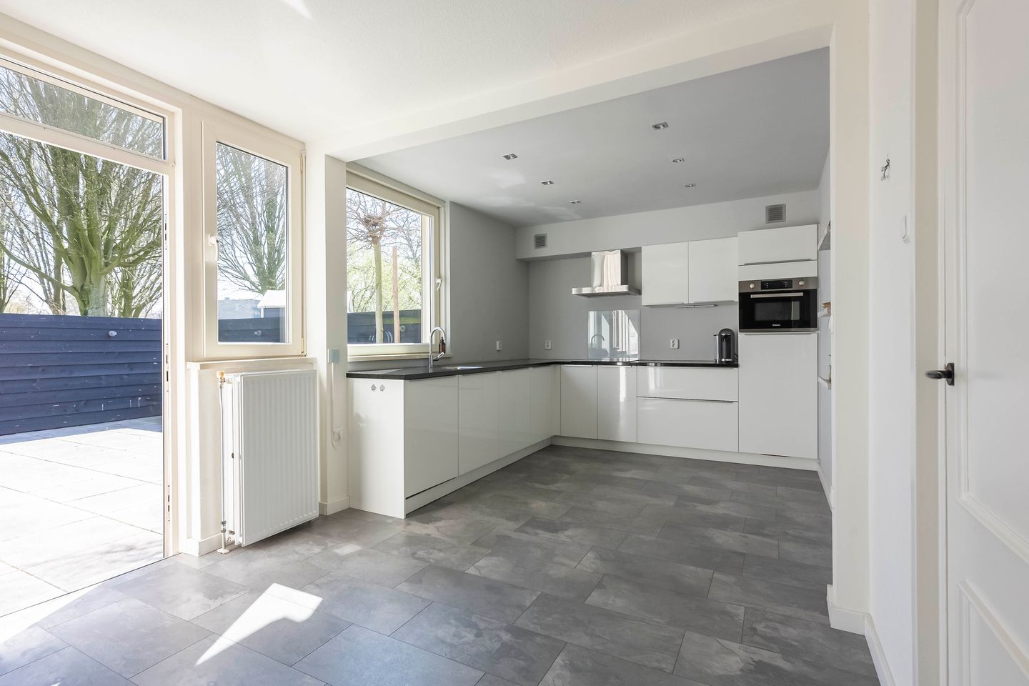 Foto 10 van Kennedyplantsoen 31