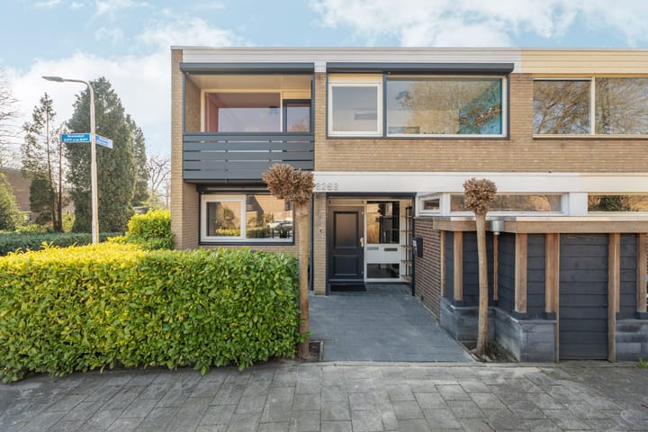 Foto 1 van Weezenhof 8266