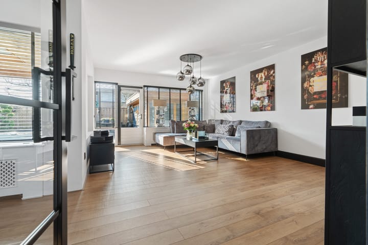 Foto 5 van Weezenhof 8266