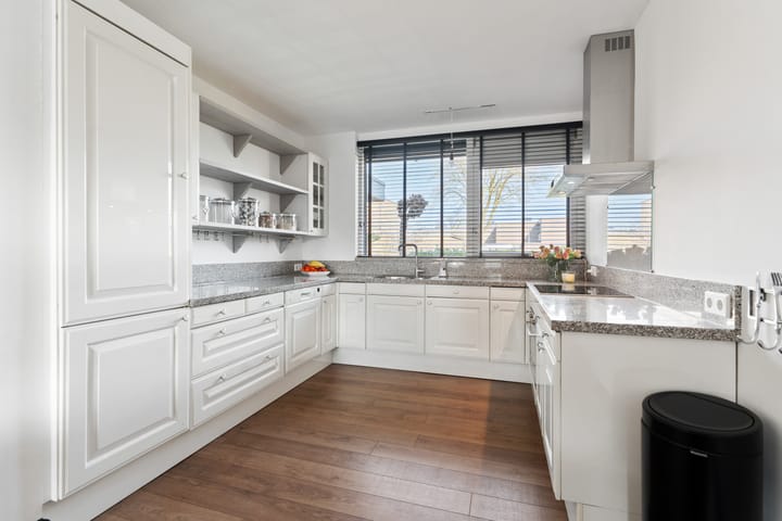 Foto 13 van Weezenhof 8266