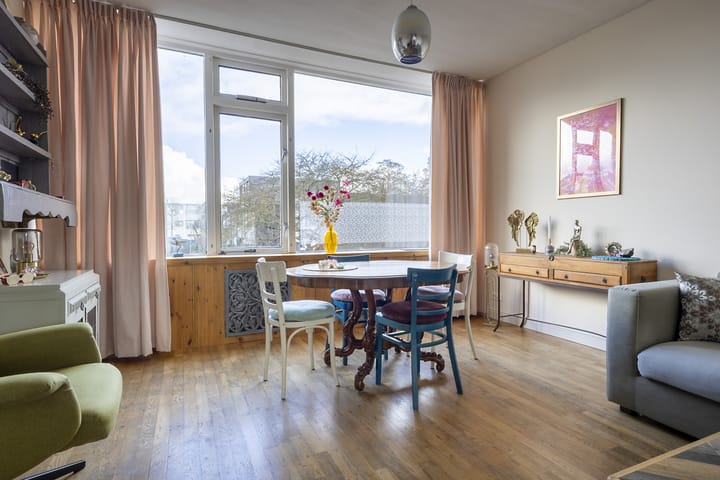 Photo 9 of Roerdompstraat 11