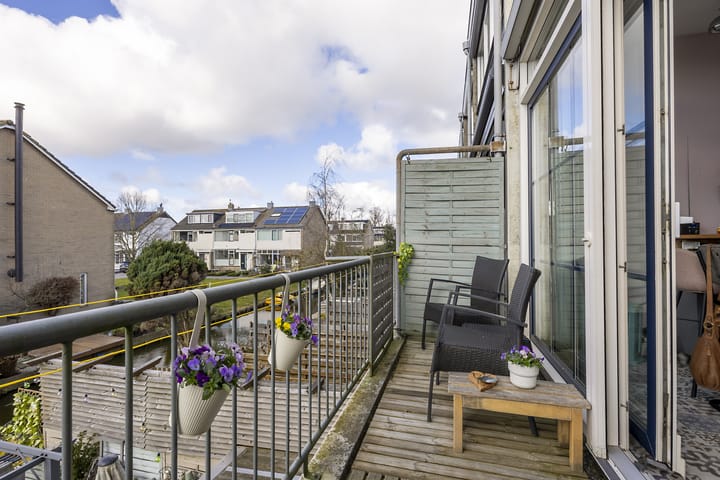 Photo 12 of Roerdompstraat 11