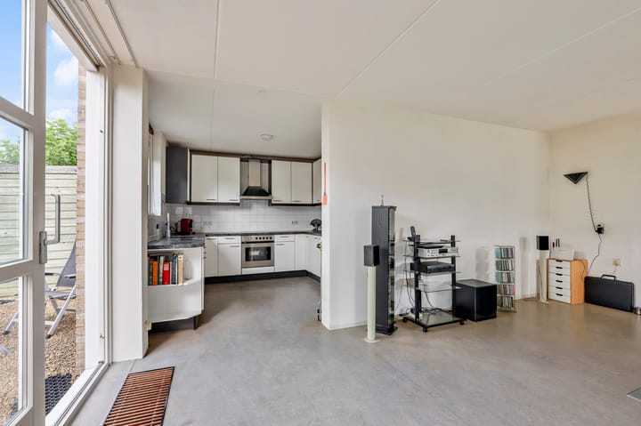 Photo 14 of Scheefkelk 22