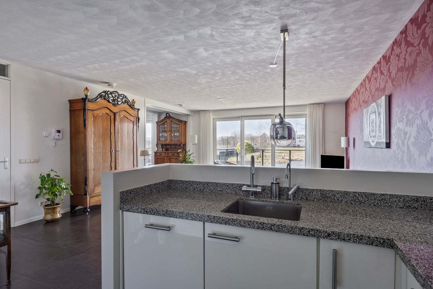 Foto 19 van Willebrandt van Oldenburgstraat 7-B2