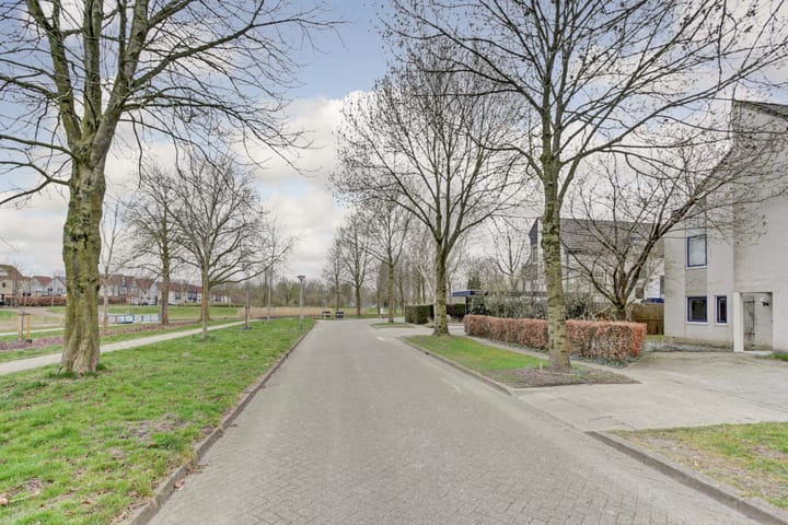 Foto 2 van Weteringplein 2