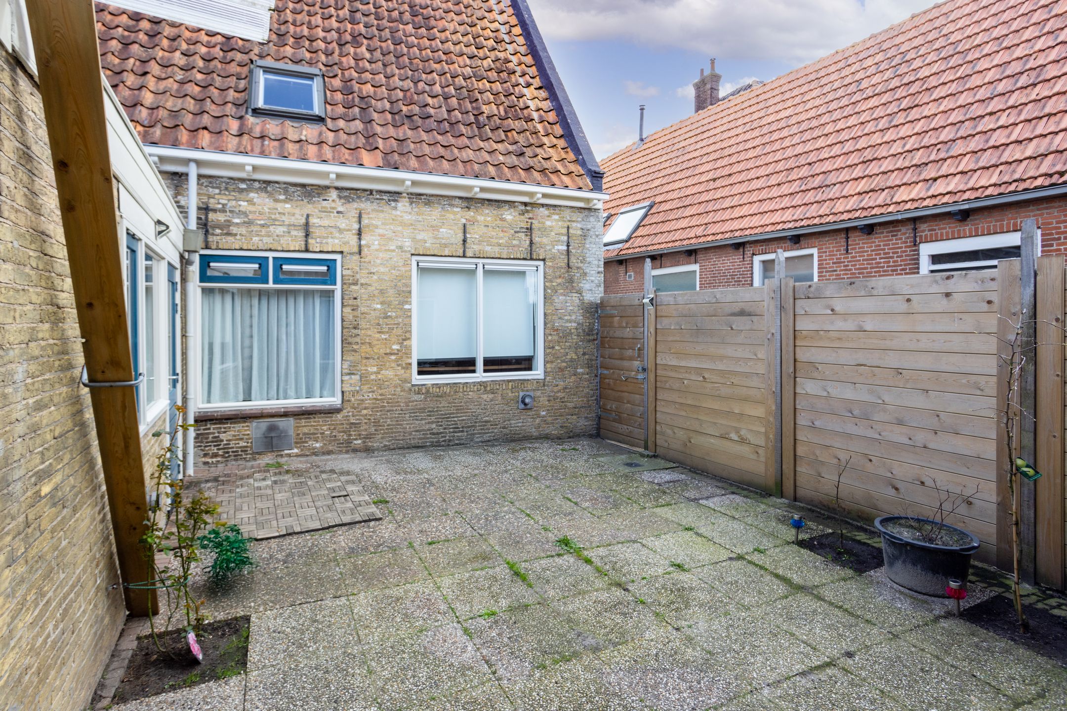 Foto 33 van Langebuorren 49