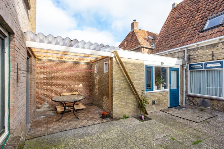 Foto 36 van Langebuorren 49