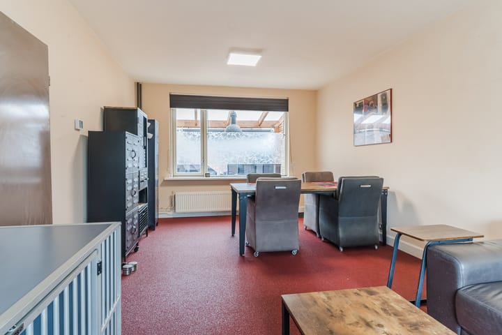 Foto 2 van van Raveschotstraat 26