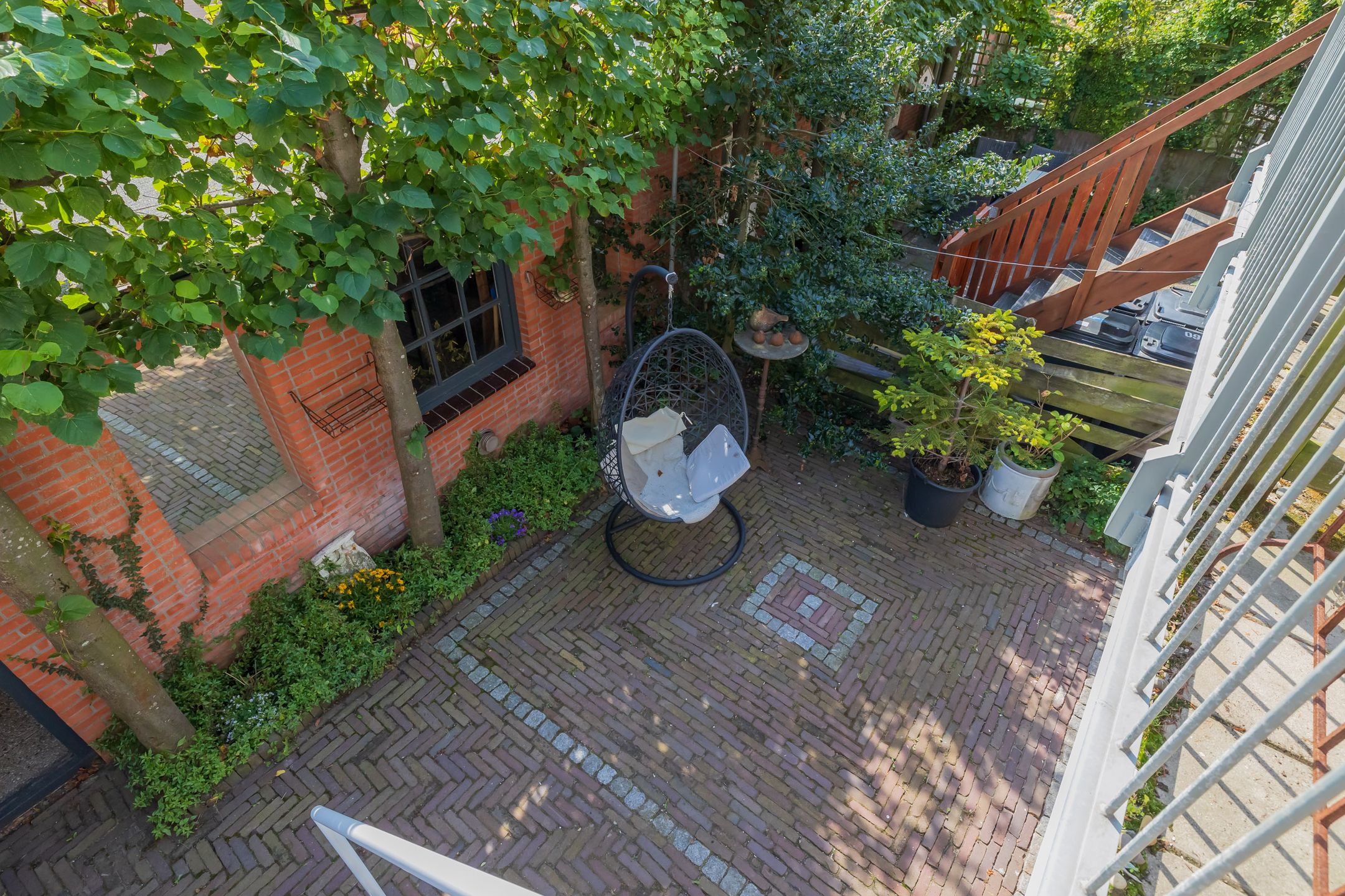 Foto 24 van Burgemeester Engelbertsstraat 62