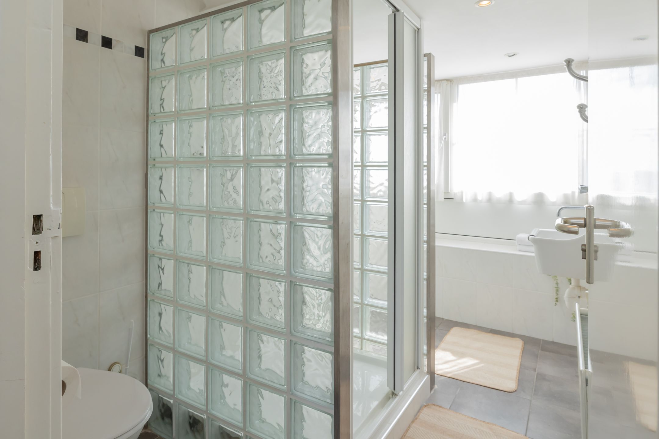 Foto 42 van Burgemeester Engelbertsstraat 62