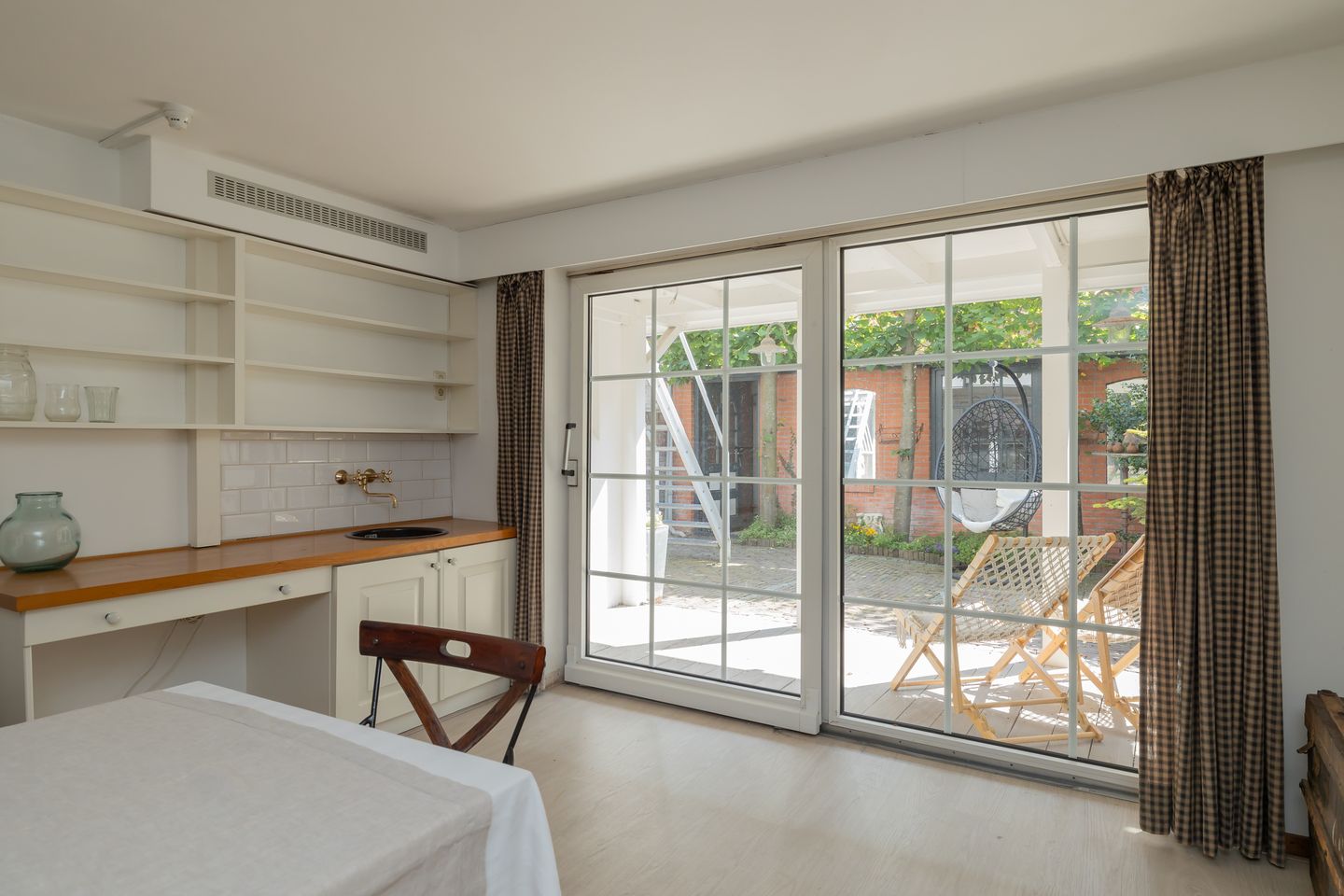 Foto 50 van Burgemeester Engelbertsstraat 62