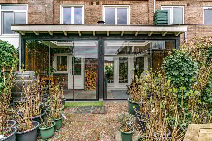 Foto 16 van Van der Leeklaan 26