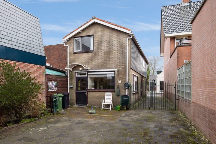 Photo 3 of Dorpsstraat 47