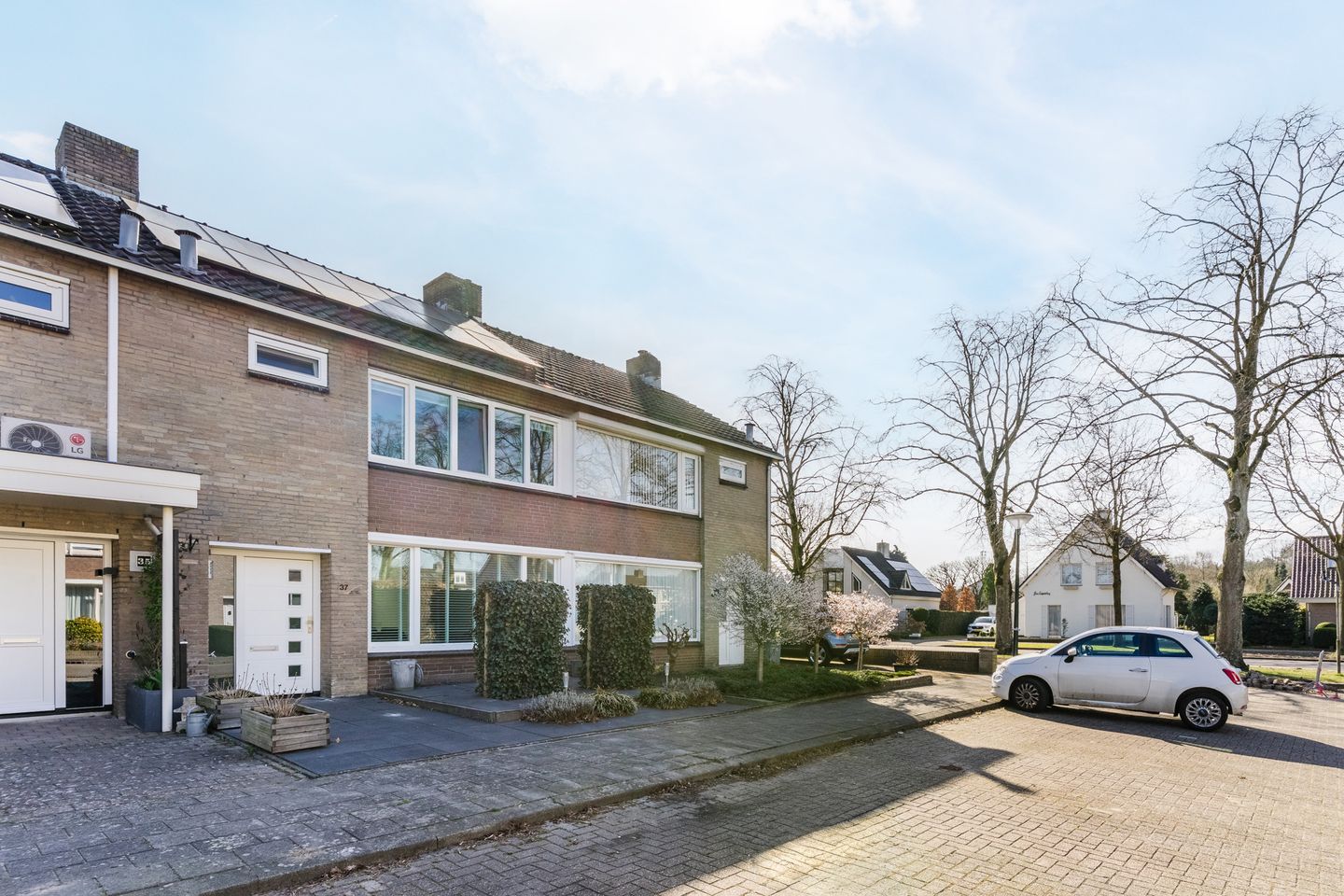 Foto 40 van Vespuccistraat 37