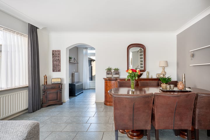 Foto 10 van De Pulserstraat 12