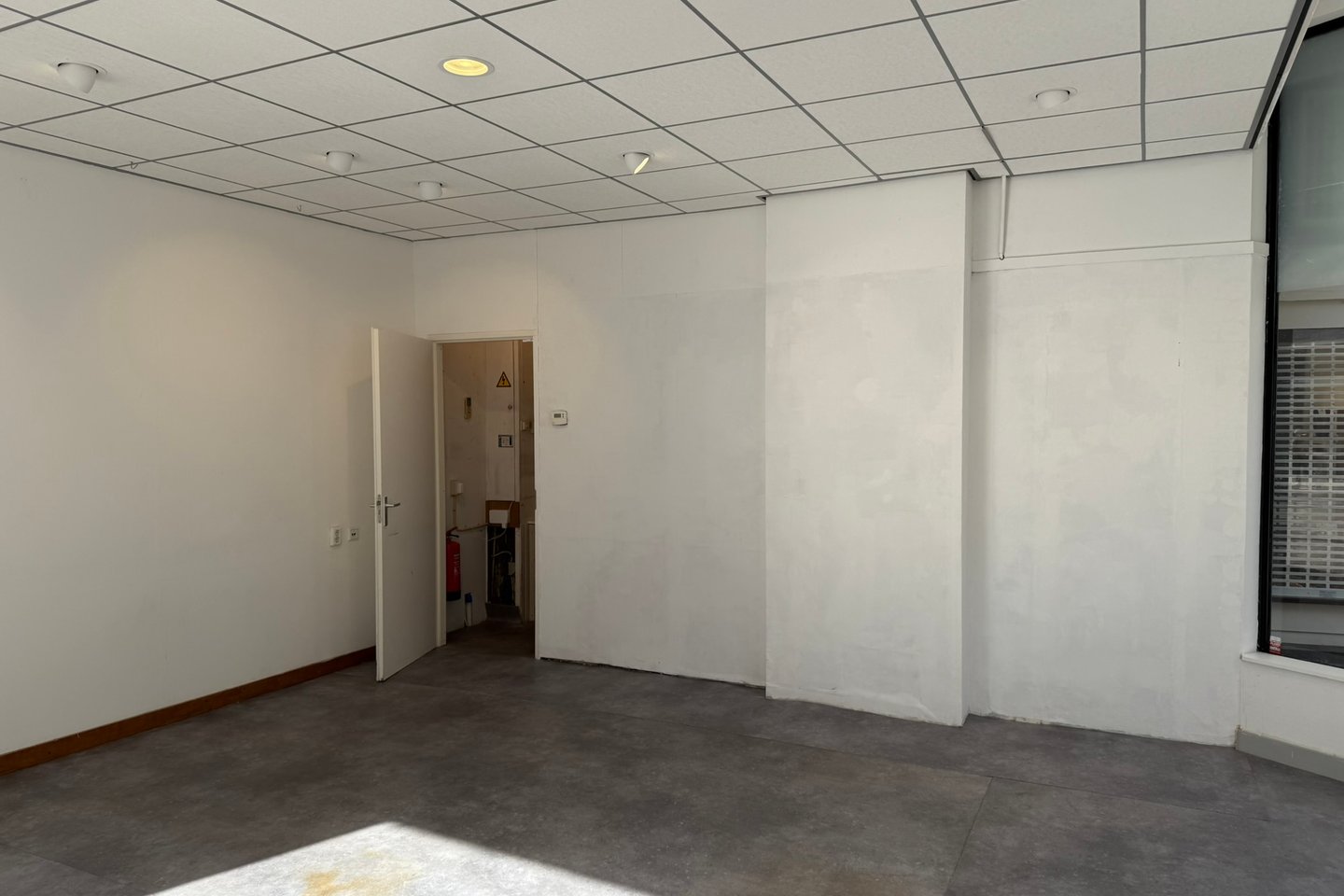 View photo 5 of Kerkstraat 86