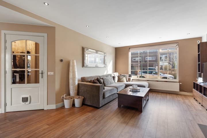 Foto 10 van Vennicxstraat 34