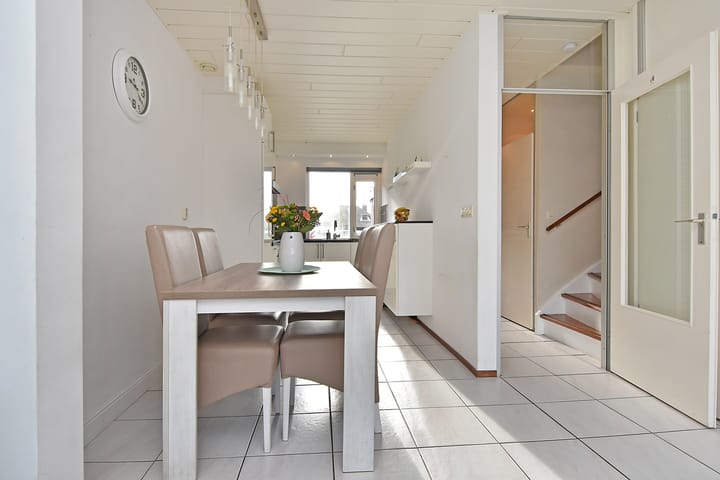 Foto 12 van van Ostade 23