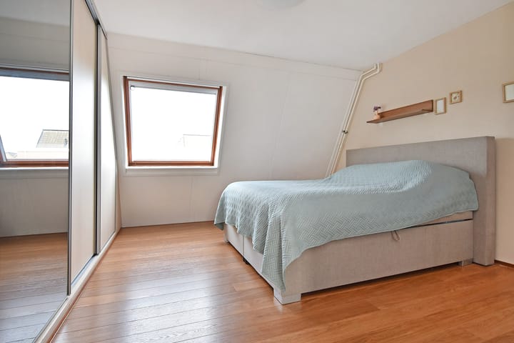 Foto 19 van van Ostade 23