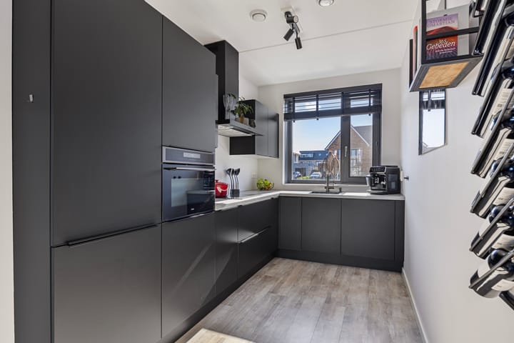 Foto 6 van Vogeltjesmarkt 61