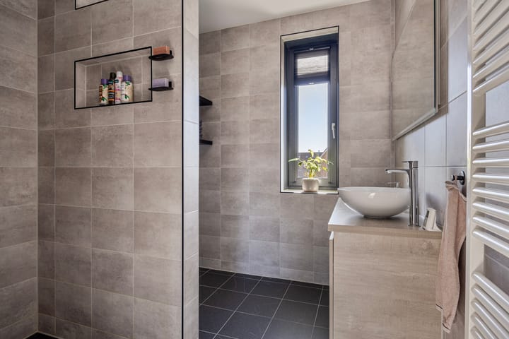 Foto 13 van Vogeltjesmarkt 61