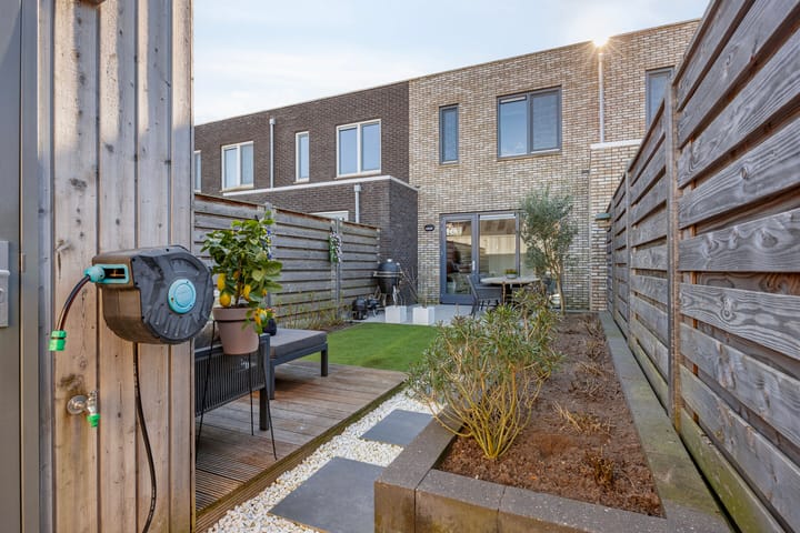 Foto 20 van Vogeltjesmarkt 61