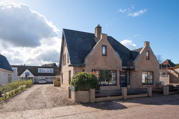 Photo 4 of Dorpsstraat 44