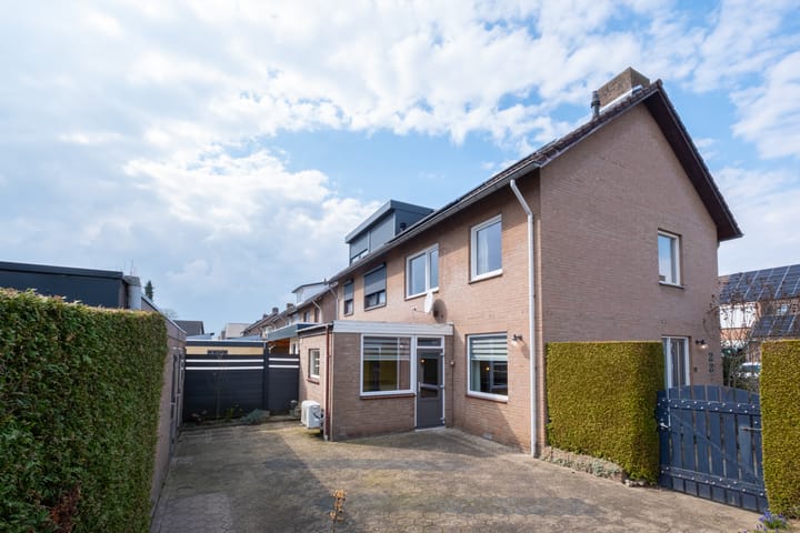 Foto 4 van Schout Boutenstraat 16