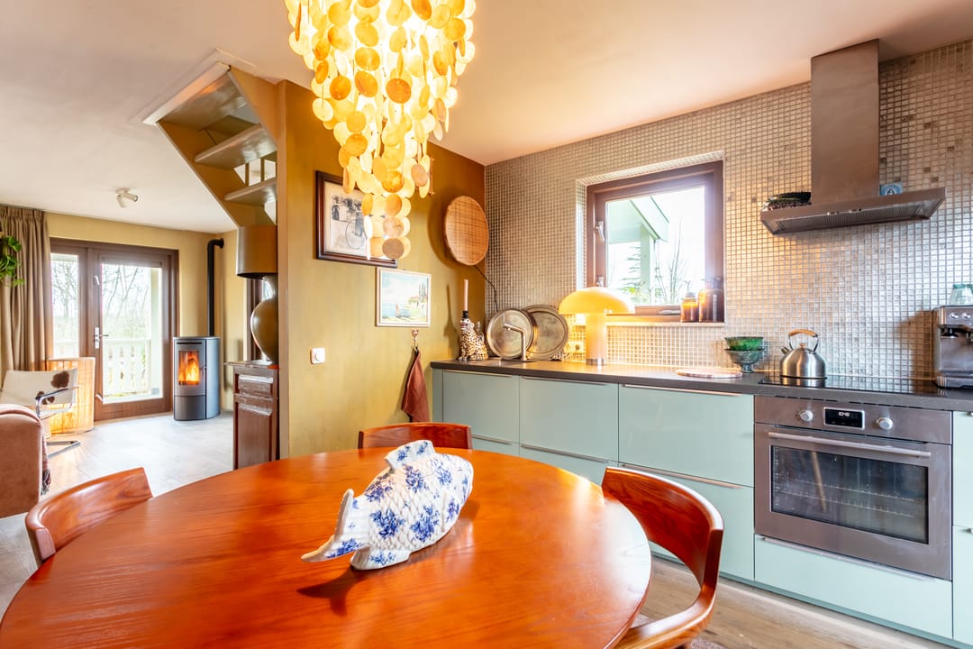 Photo 16 of Wevelsweg 339