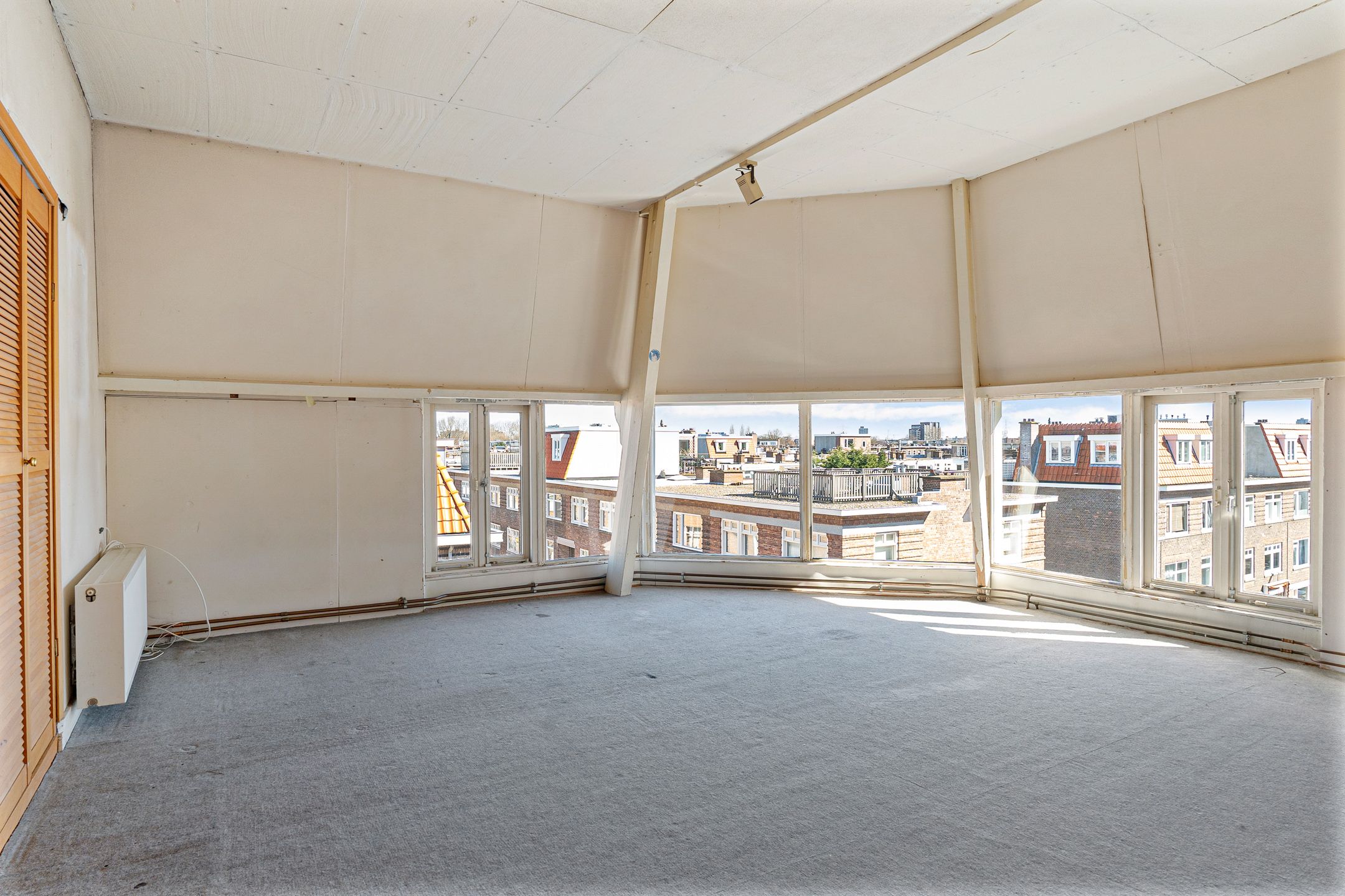 Foto 27 van Hendrik Zwaardecroonstraat 33