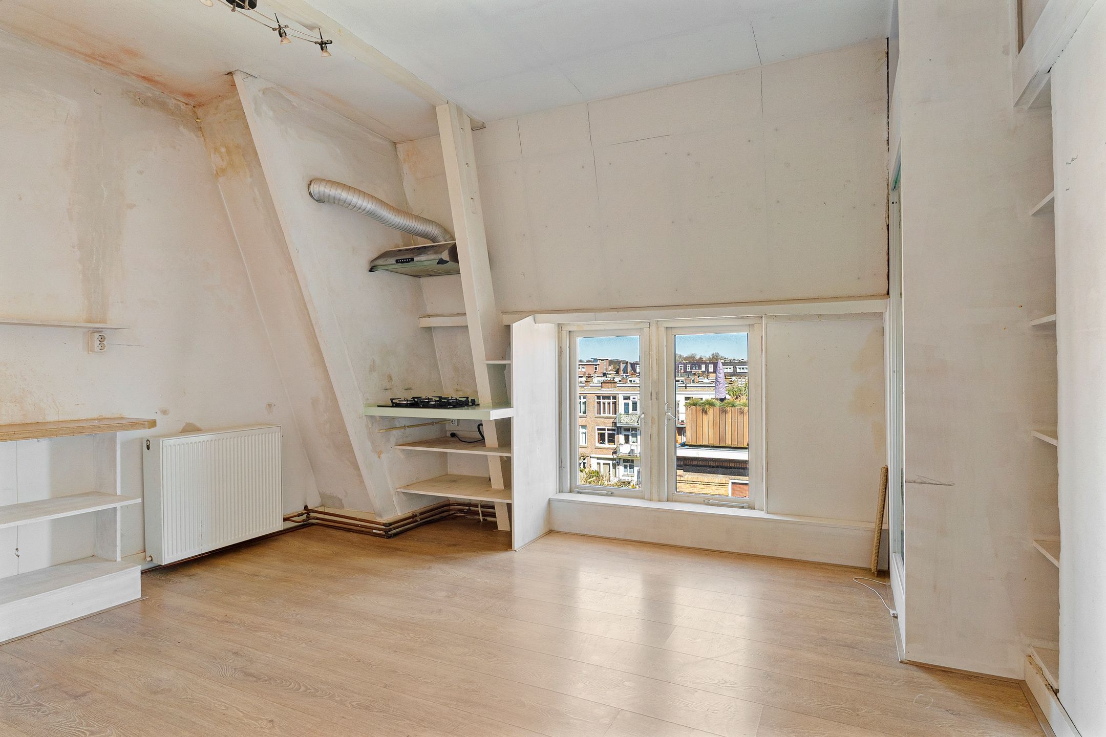 Foto 30 van Hendrik Zwaardecroonstraat 33