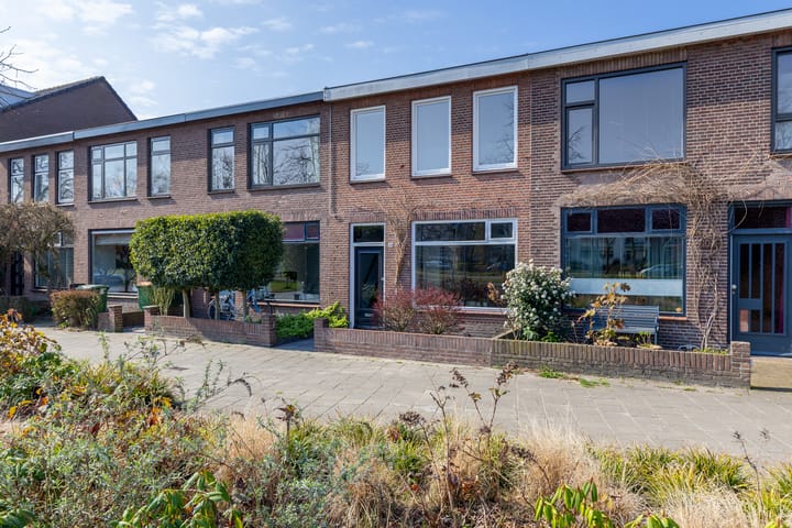 Foto 10 van Generaal Maczekstraat 104