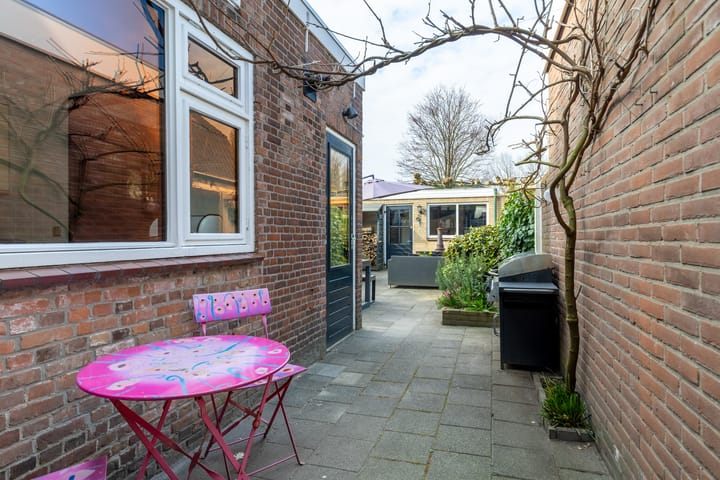 Foto 46 van Generaal Maczekstraat 104