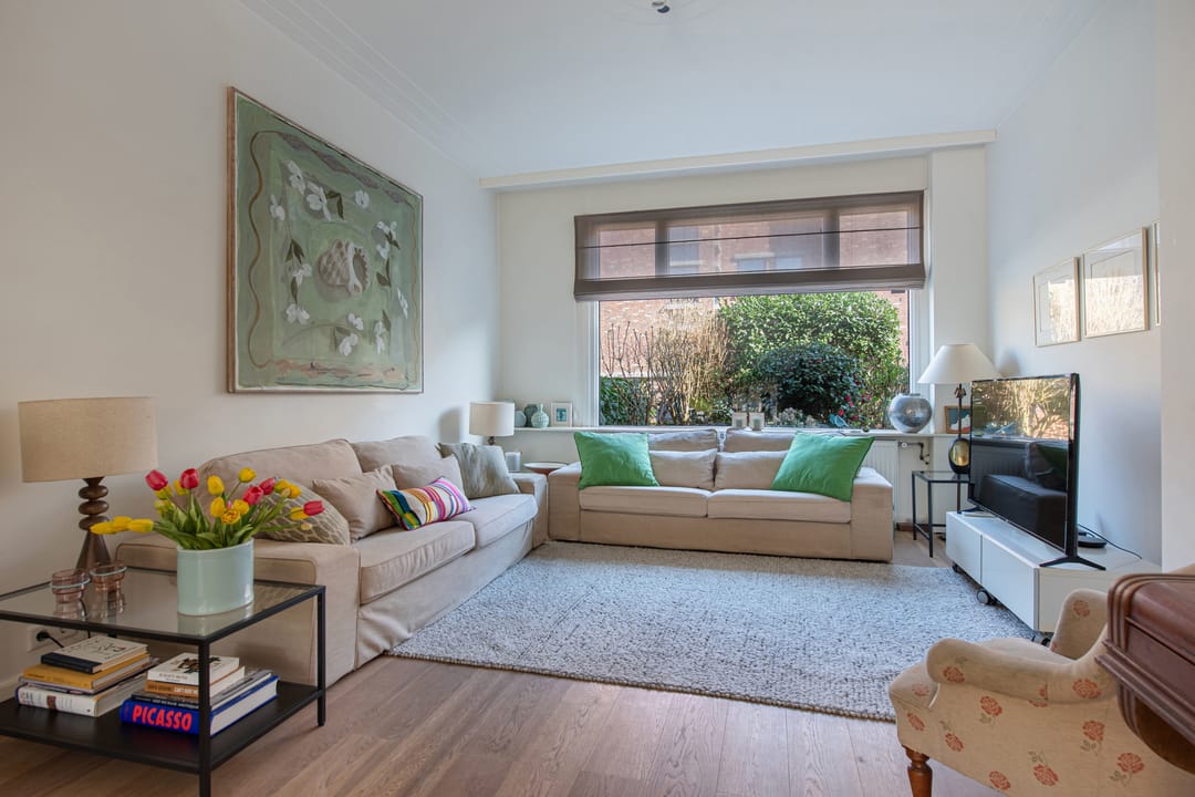 Photo 2 of Van Diepenburchstraat 16