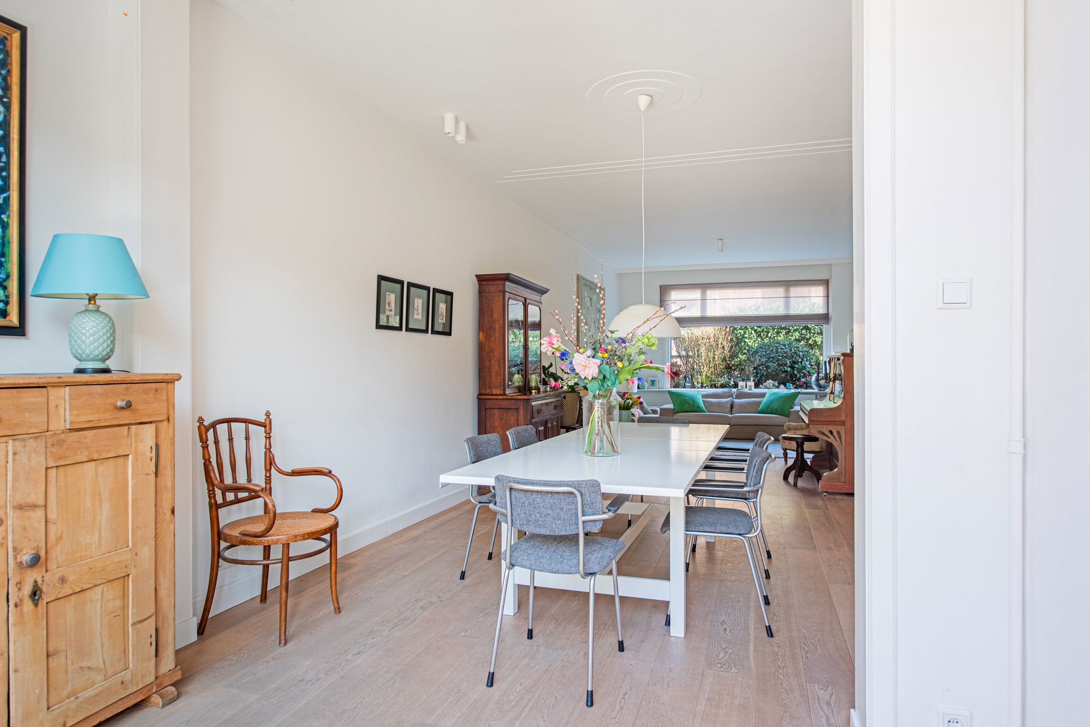 Photo 6 of Van Diepenburchstraat 16