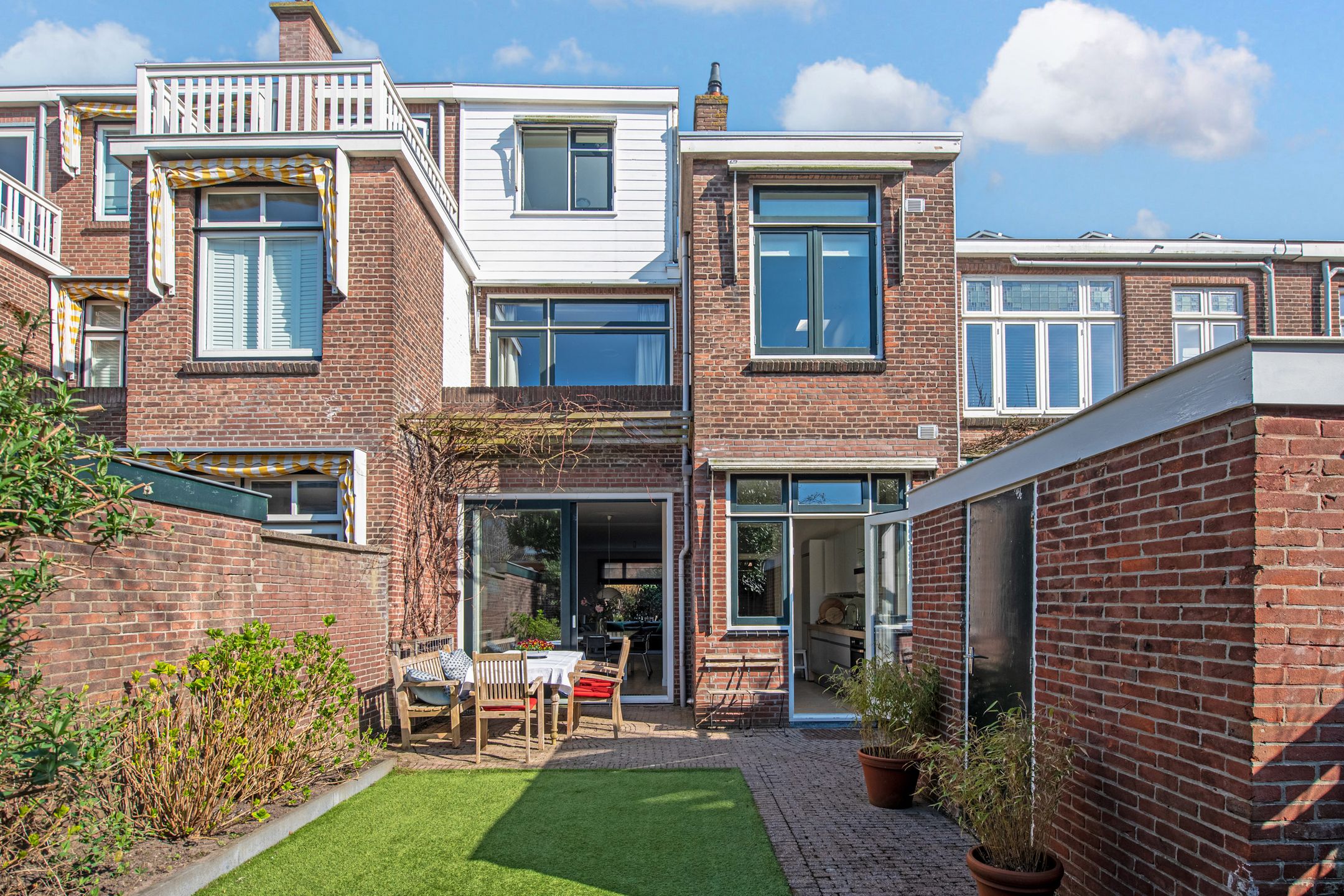 Photo 30 of Van Diepenburchstraat 16