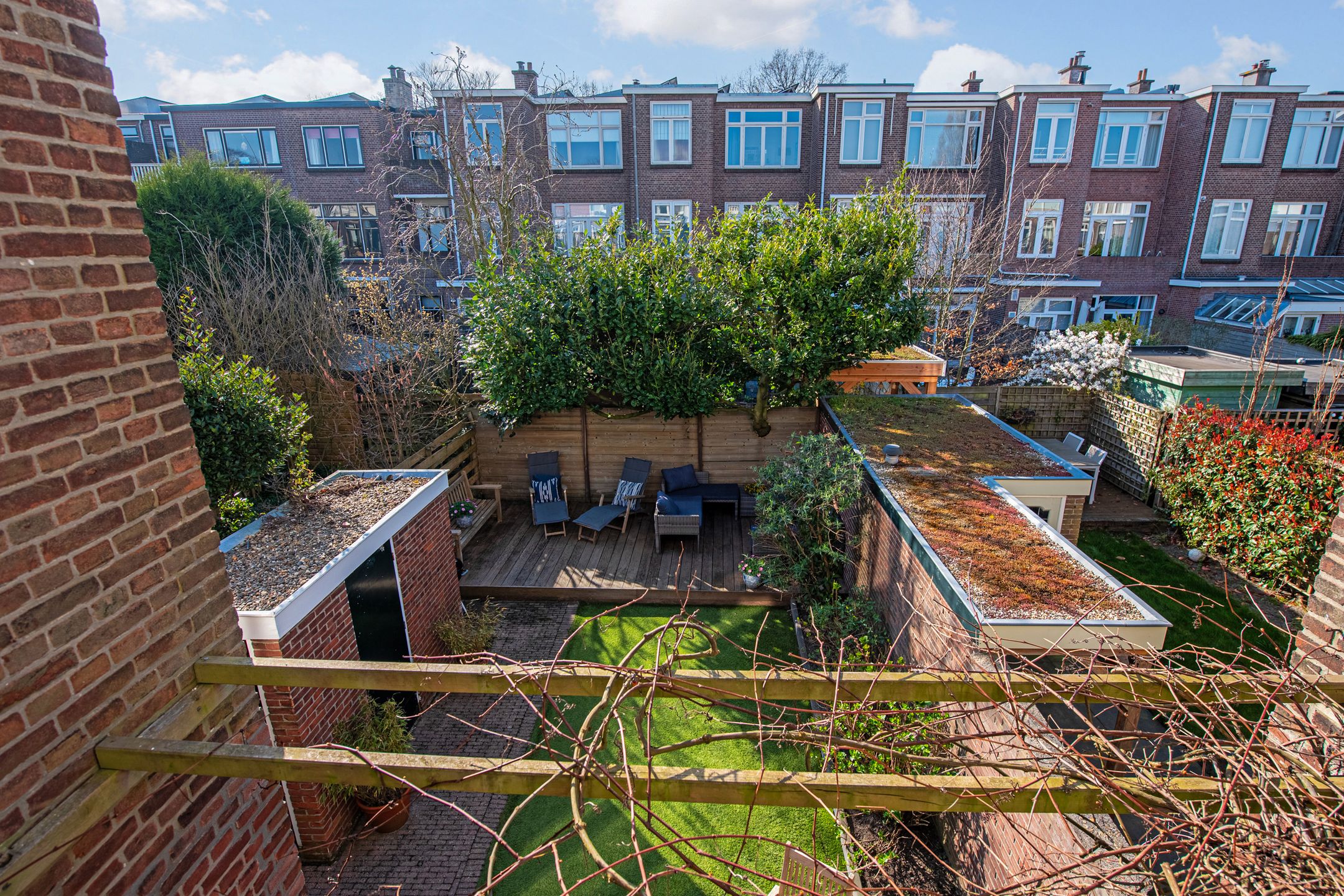 Photo 36 of Van Diepenburchstraat 16