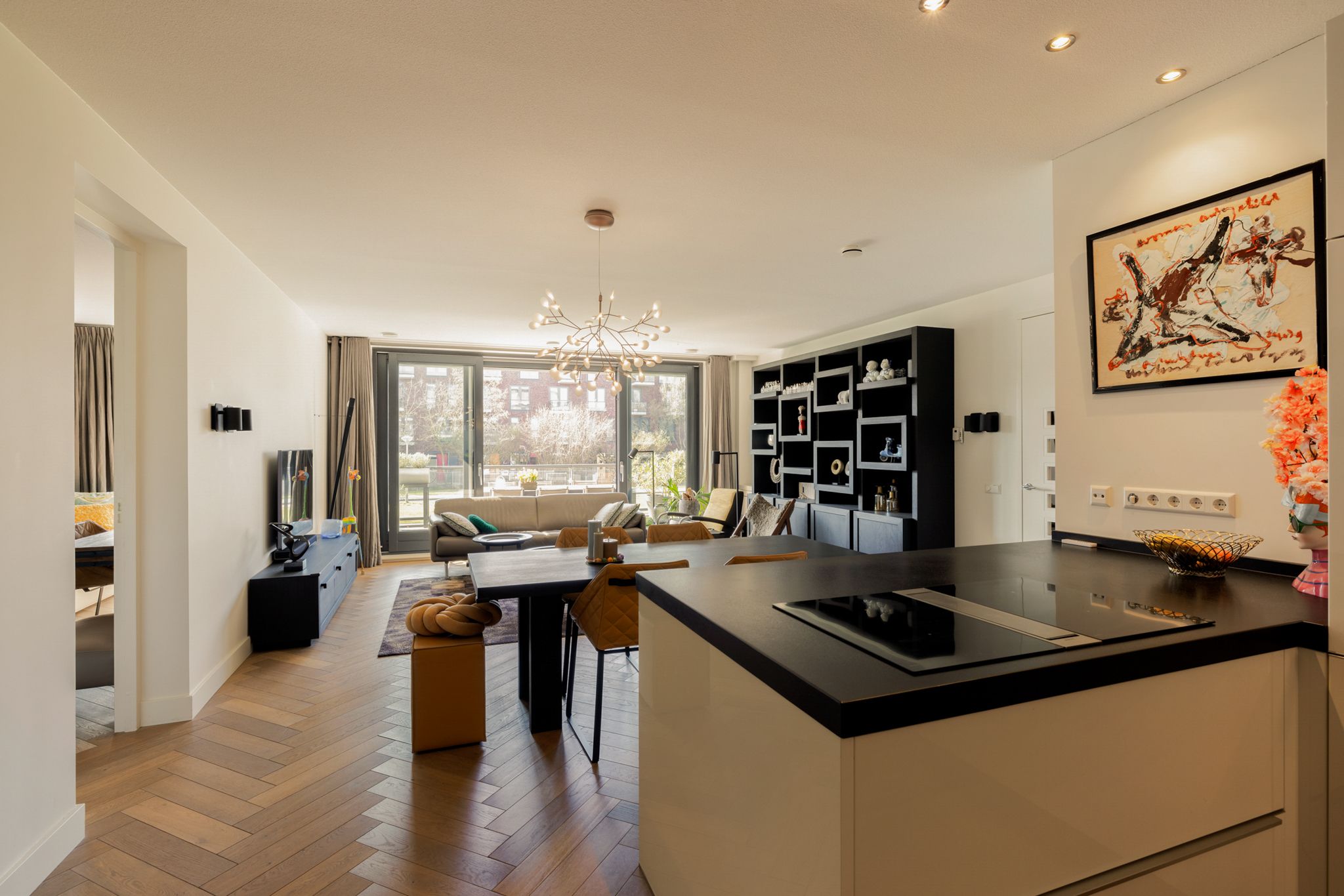 Foto 18 van Suze Groeneweglaan 95