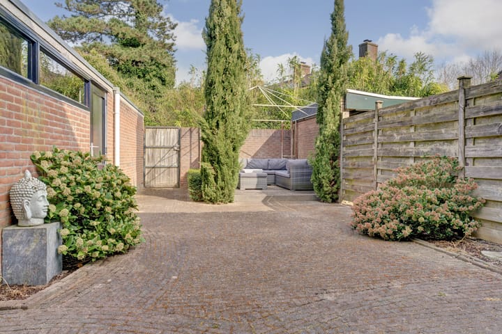 Foto 21 van Vogelplantsoen 48