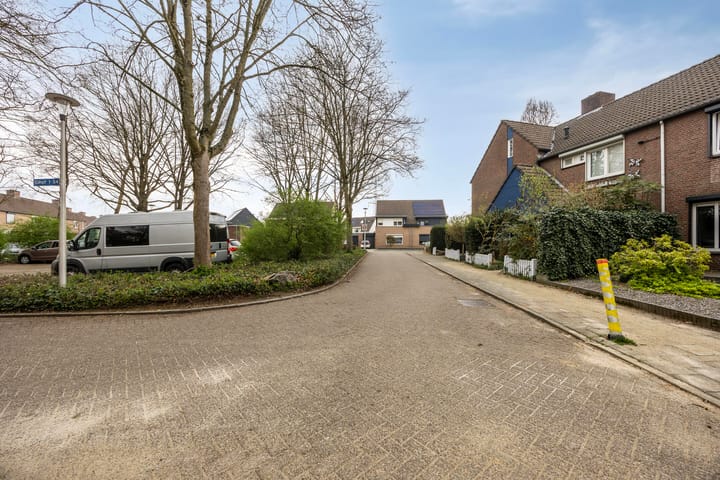 Foto 30 van Silhof 38