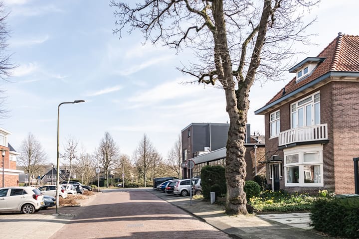 Foto 35 van Duinlaan 2