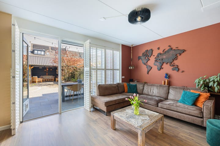 Foto 5 van Honingeter 35