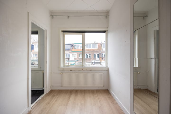 Foto 27 van Den Brielstraat 5